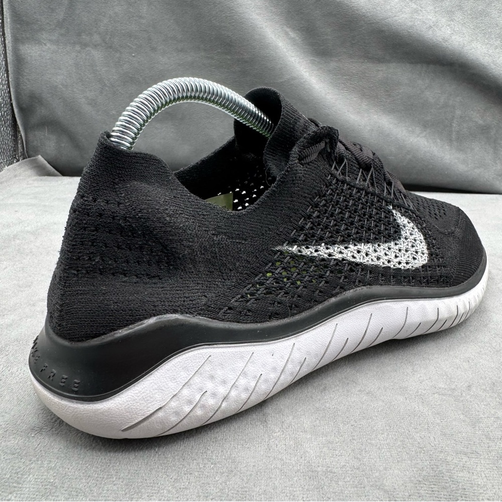 Nike Free RN Flyknit 2018 Running Shoes Men’s Size 9.5 Black White Athletic - Picture 2 of 14